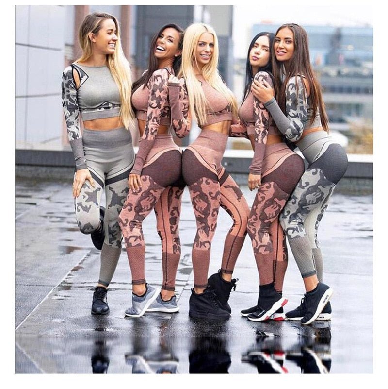 Camo Yoga Set Women Seamless Fitness Camouflage Gym Set High Waist Gym for Women Leggings Breathable Long-sleeved Yoga Suit - Yallafit