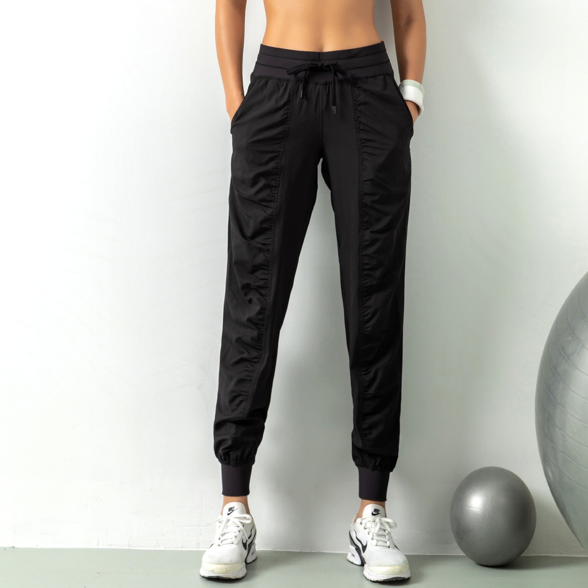 Fabric Drawstring Running Sport Joggers Women Quick Dry Athletic Gym Fitness Sweatpants with Two Side Pockets - Yallafit