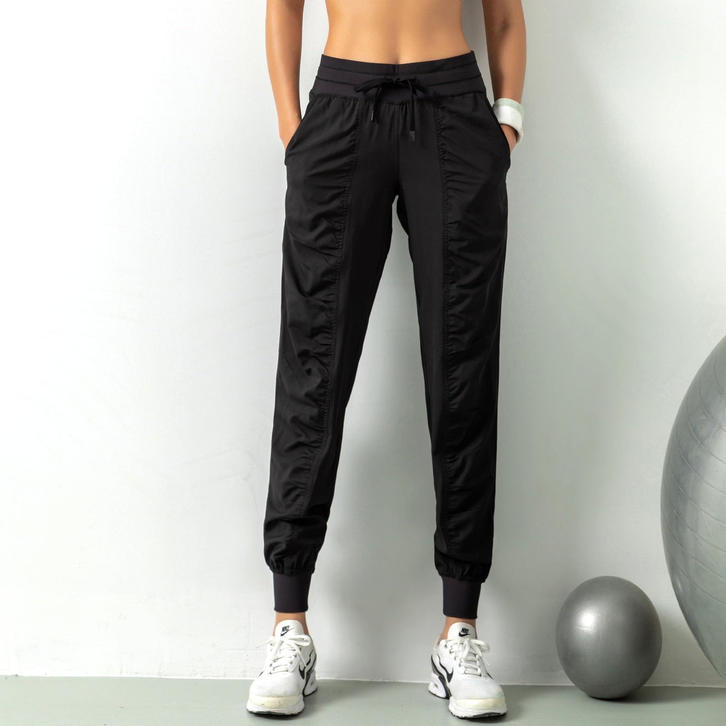 Fabric Drawstring Running Sport Joggers Women Quick Dry Athletic Gym Fitness Sweatpants with Two Side Pockets - Yallafit