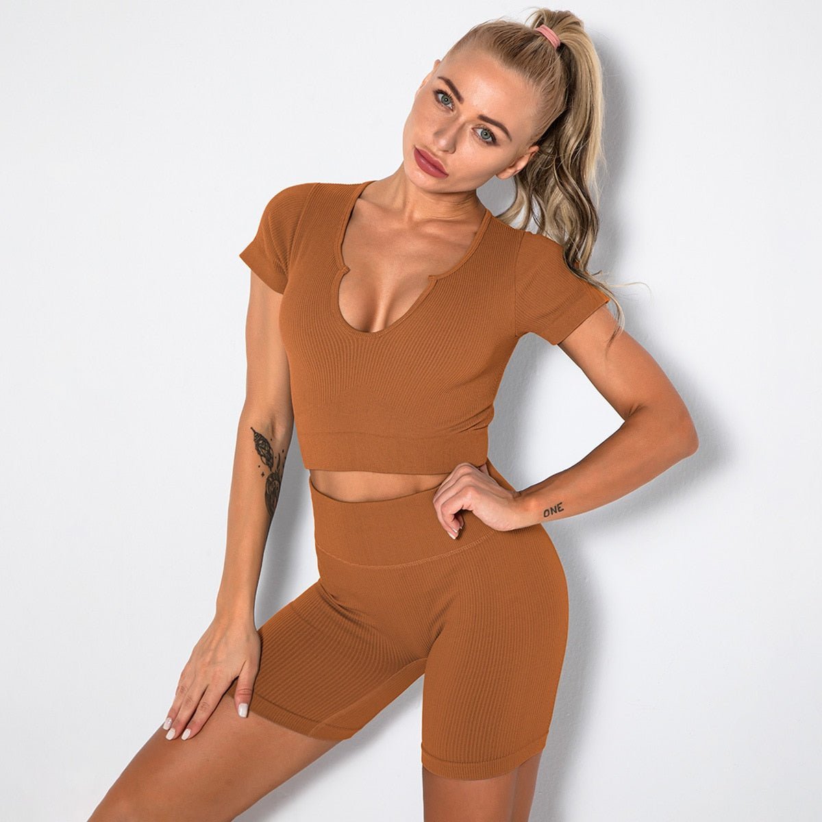 GUTASHYE Yoga Set Women Crop Top Shorts Seamless Leggings Gym Clothing Running Fitness Sport Athletic Workout Clothes for Women - Yallafit 0