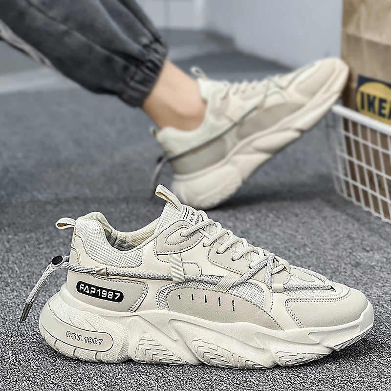 White Spring and Autumn Running Leisure Height Increasing Putian Men's Shoes - Yallafit