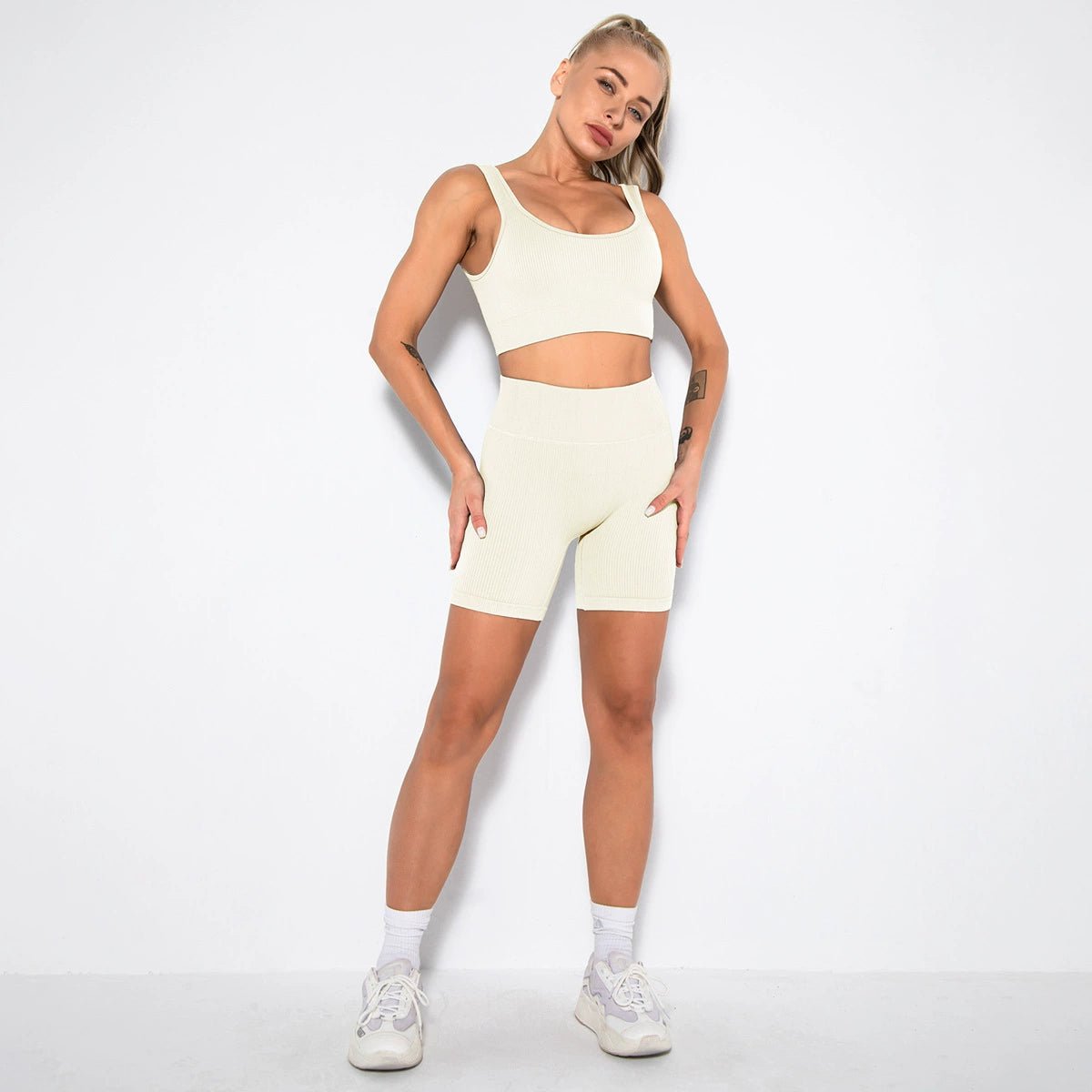 Yoga European and American Tight Women's Running Quick-Dry Sexy Shorts - Yallafit