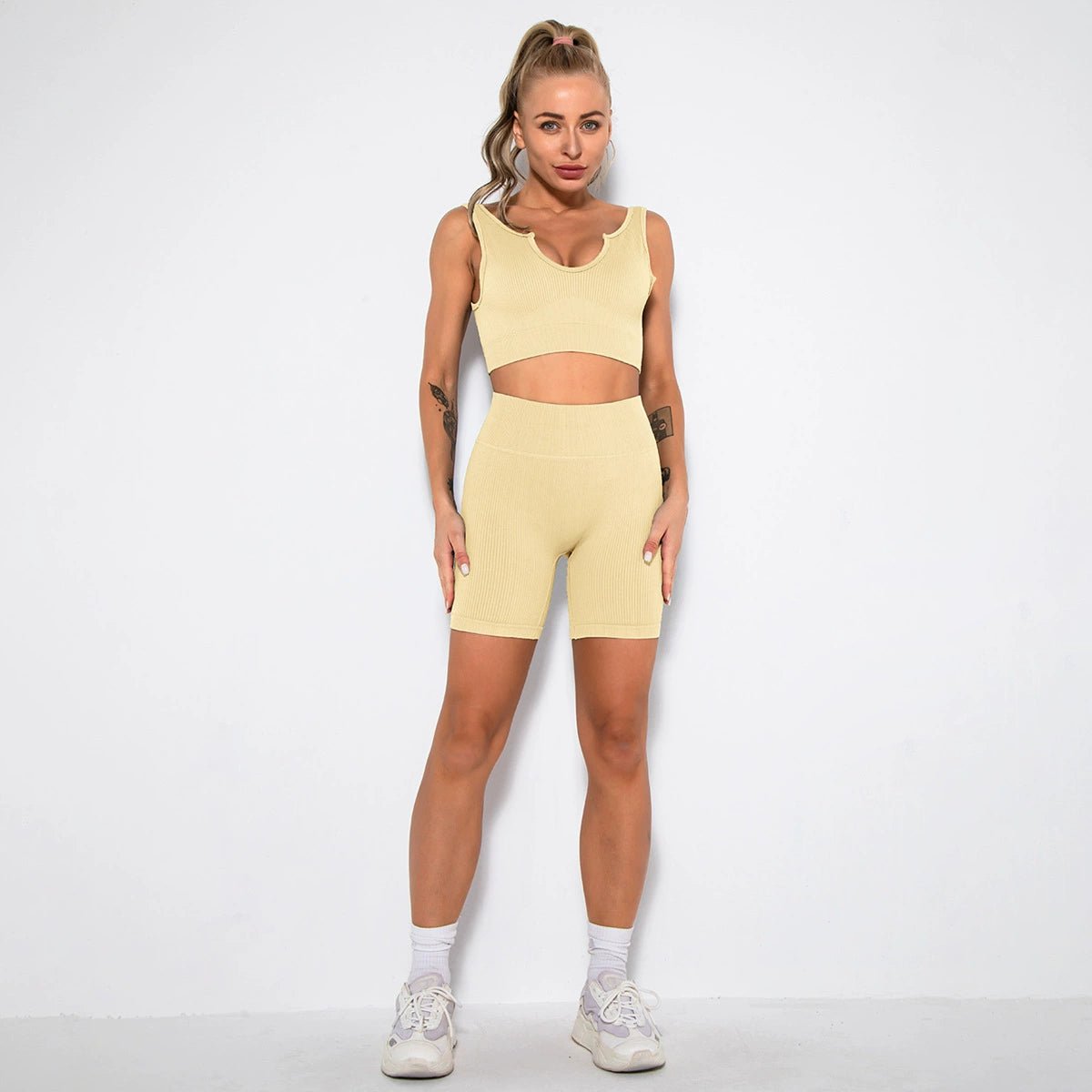 Yoga European and American Tight Women's Running Quick-Dry Sexy Shorts - Yallafit